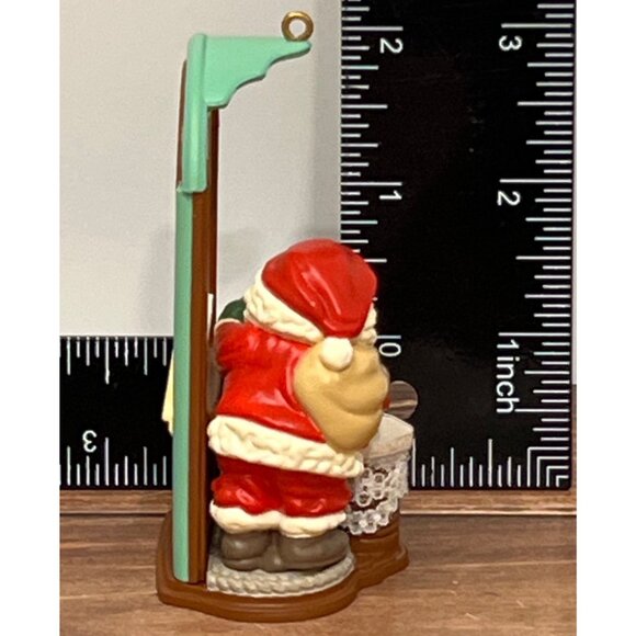 1988 HALLMARK KEEPSAKE ORNAMENT QLX717-1 CHRISTMAS IS MAGIC SANTA SHADOW LIGHTED - Picture 6 of 9